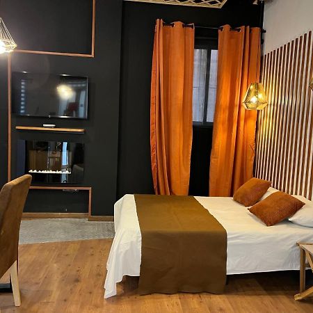 Chic12 Luxury Grupo Gran Via Lejlighed Madrid Eksteriør billede
