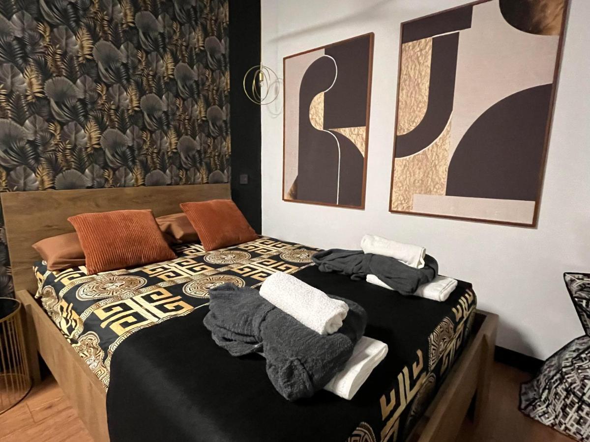 Chic12 Luxury Grupo Gran Via Lejlighed Madrid Eksteriør billede